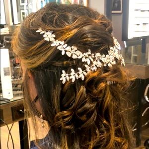 Pronovias wedding headpiece